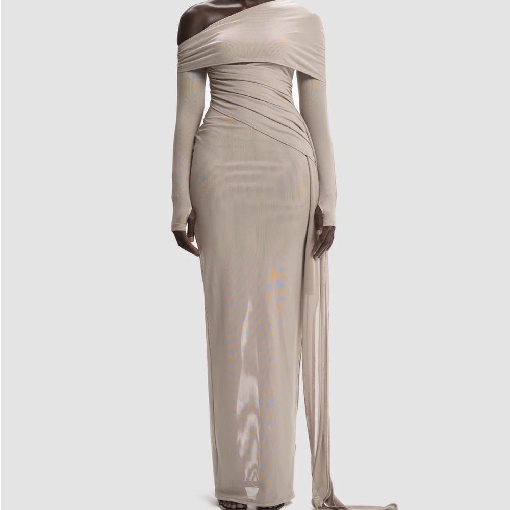 Elegant Light Grey Off-Shoulder Dress